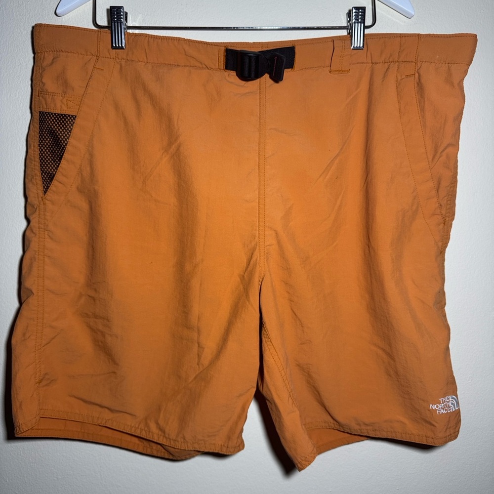 The North Face Belted Shorts Mens Large Orange Swim Surf Hiking